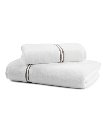 CLASSIC EMBROIDERED TOWEL
