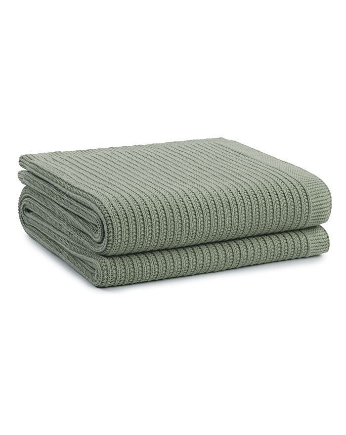 FOREST THROW